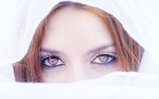 男士带什么样的美瞳，